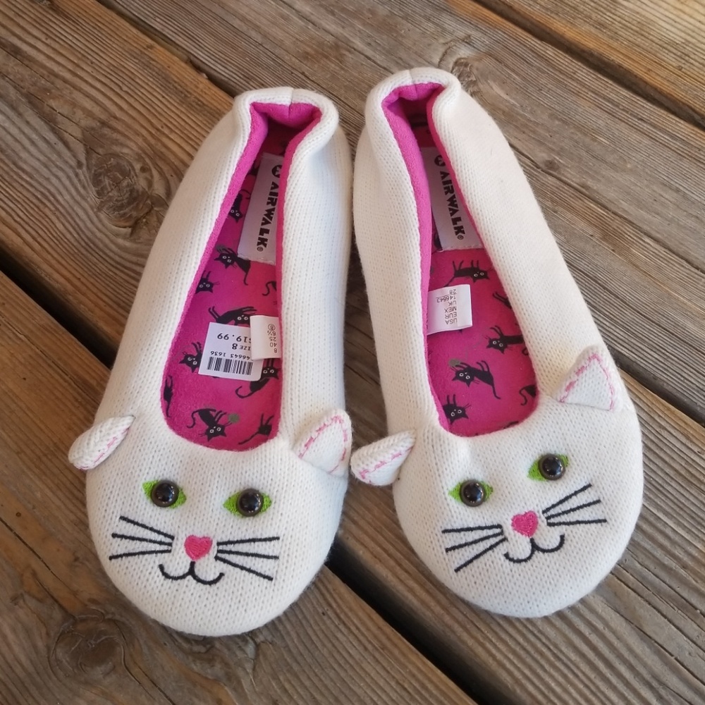 Airwalk Kitty Slippers